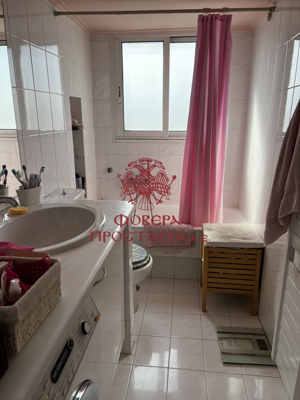 197b665f16d74c0f914274b3a5a7e6da