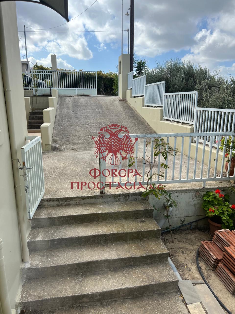 403d3c9d39bb4c72ba3d3e8ec5a22154