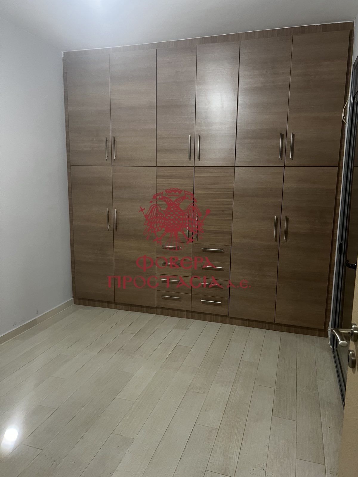 bb693b09a87c46498d9b19cedec2421a