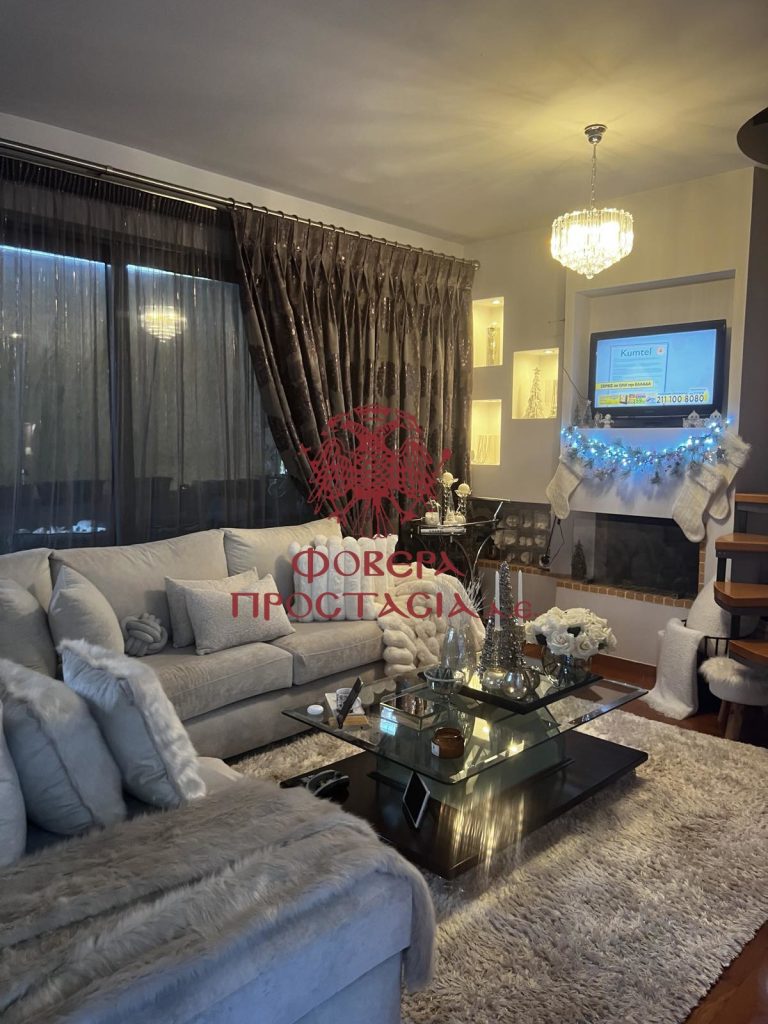 f14d37f8ce5649d59ebde5b4d2fca6fe