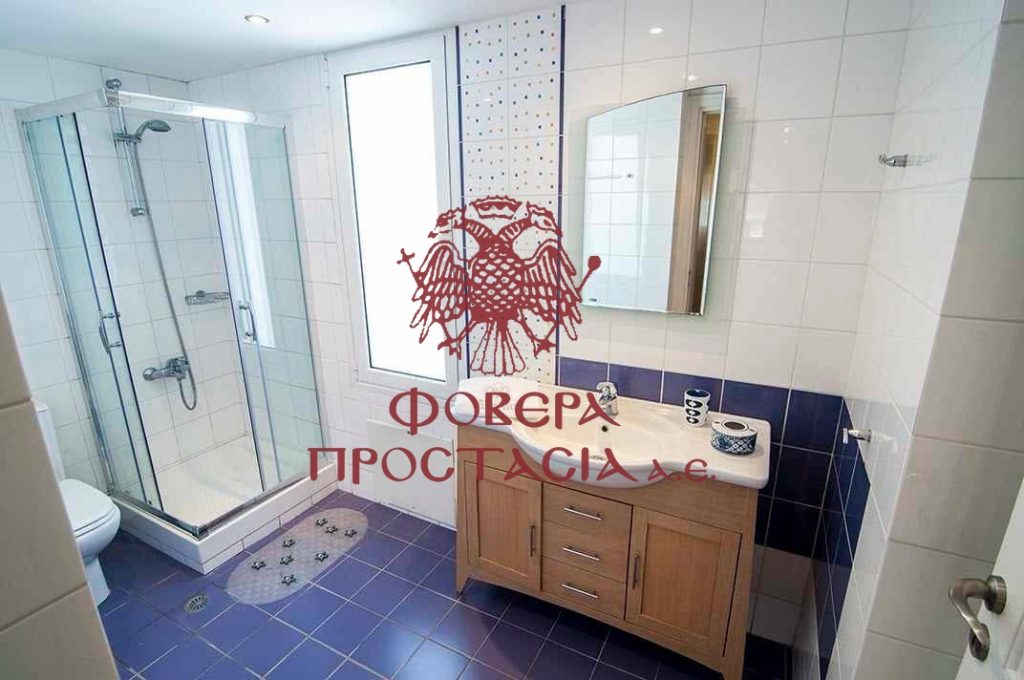 f63a92ca024840d285e418bd4f0b945a