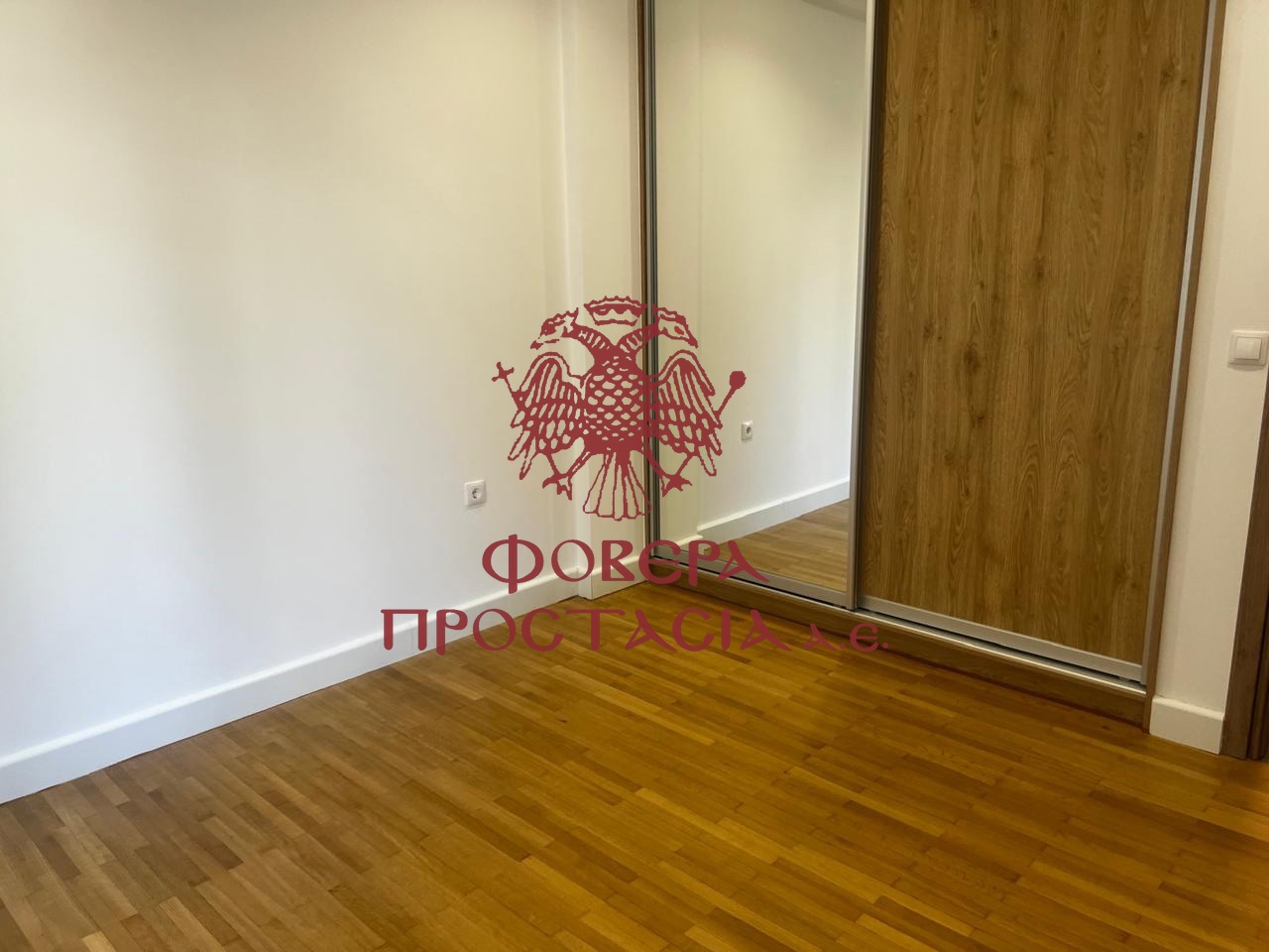 56e7e49bd0a04f0eabd97858db9a695c