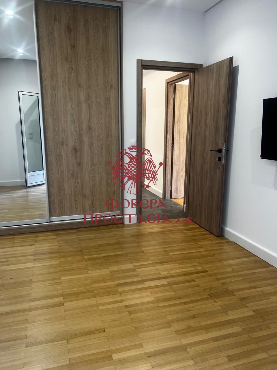 7f04975090a14052a8225848016bed31