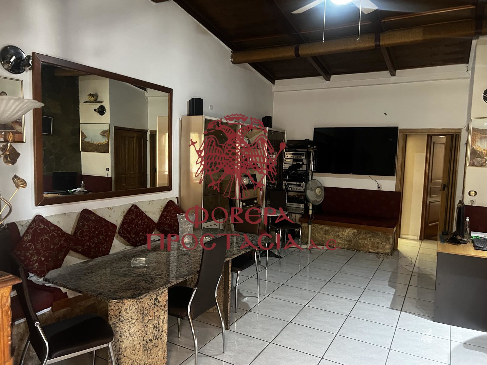 902fdec0a3f3452bac9c924d750ab7dc-1