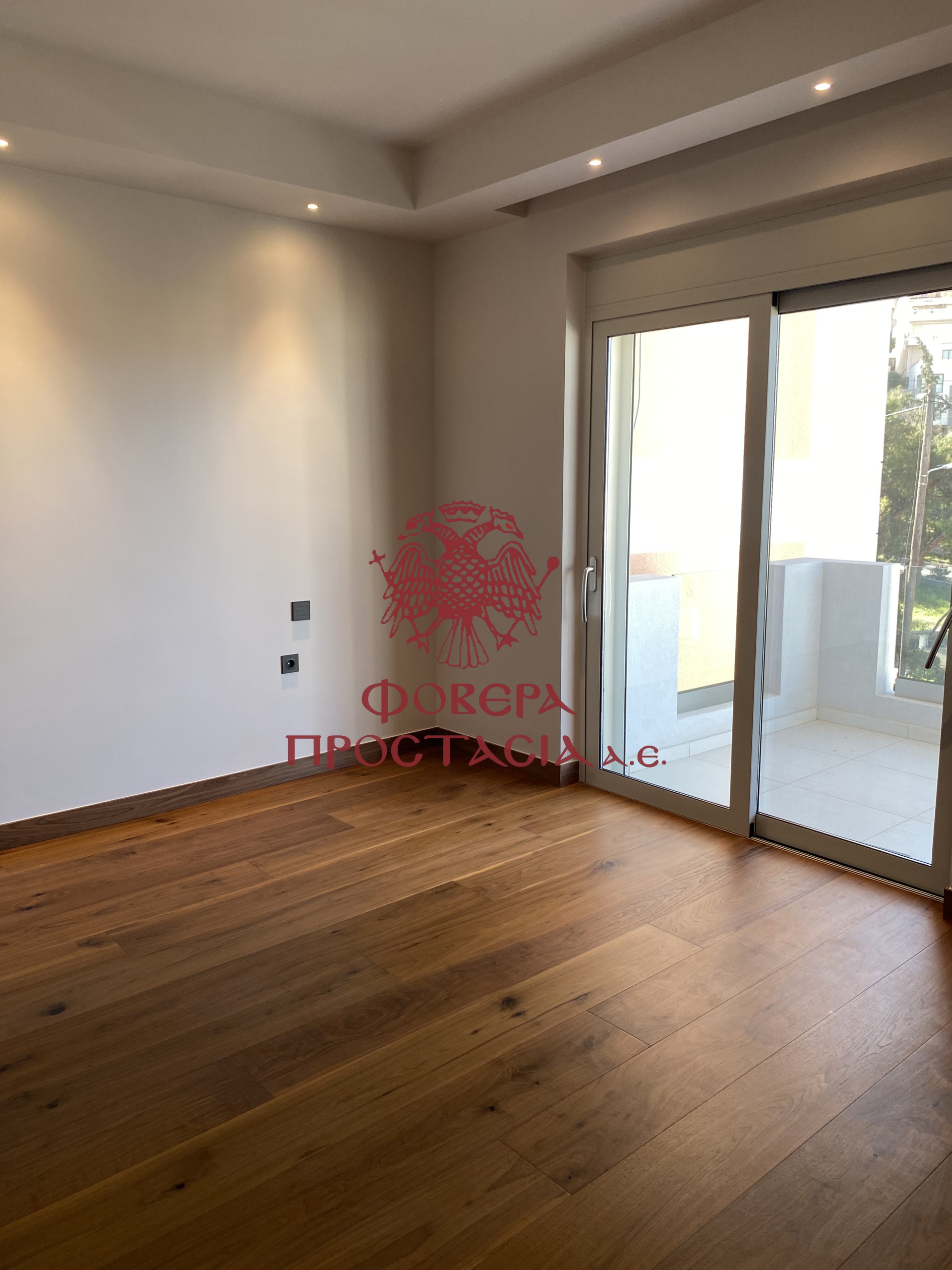 03558d32240a43e49fe260bb473e984a