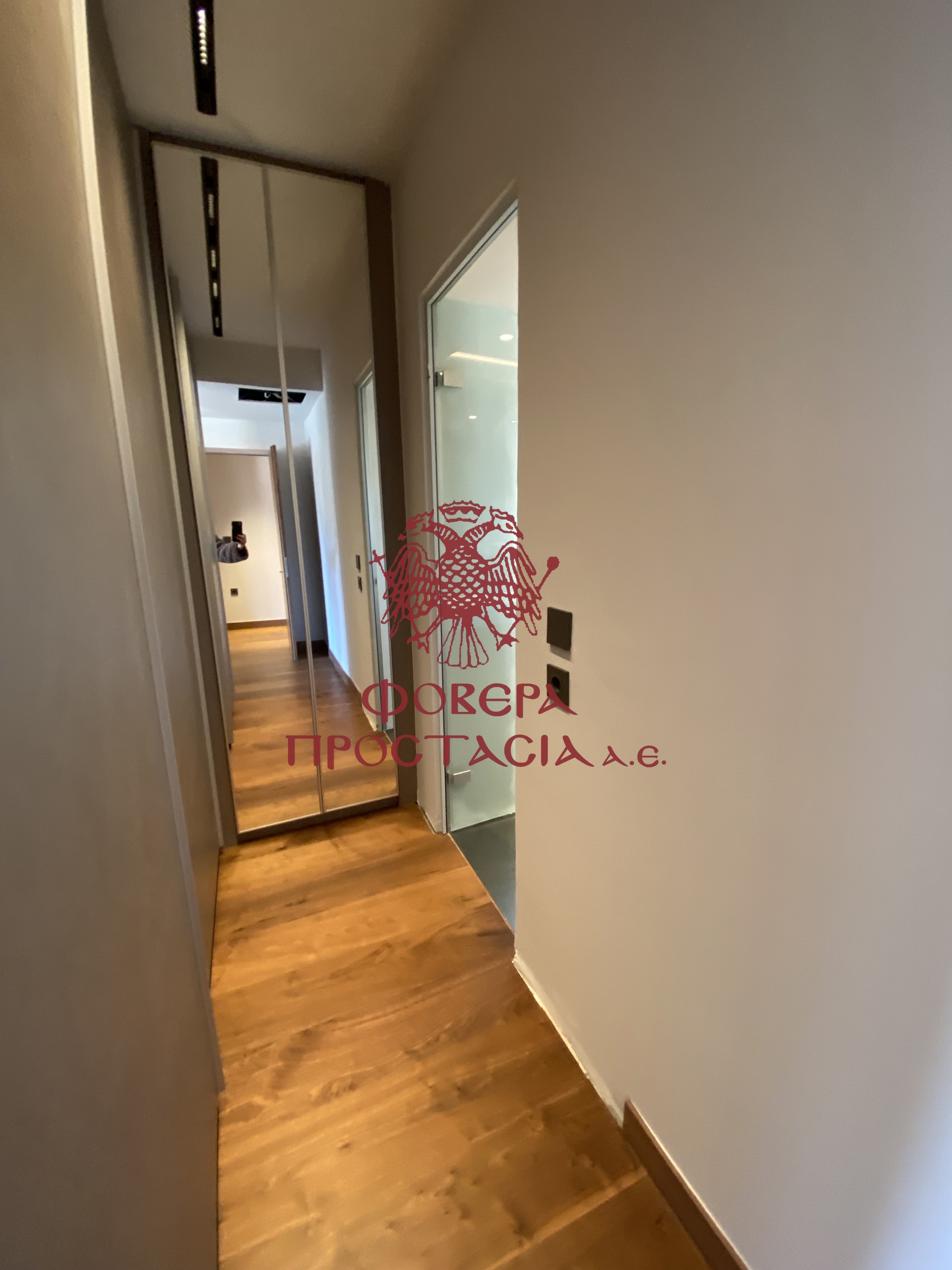 2460334ae3124d01a8c18a94f9b4be76