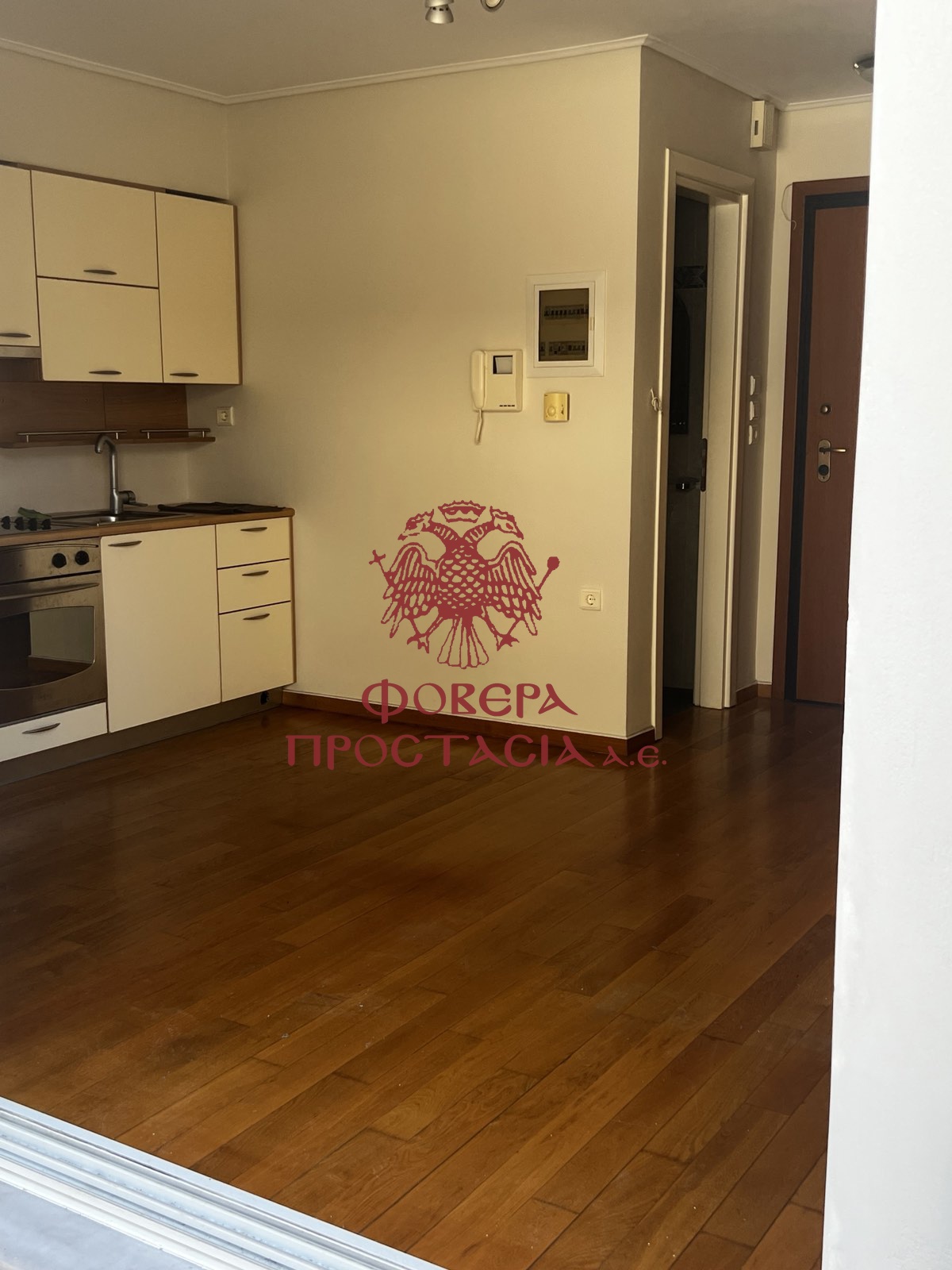 76d1428fa3e9426c9b7b7636eedbffb6