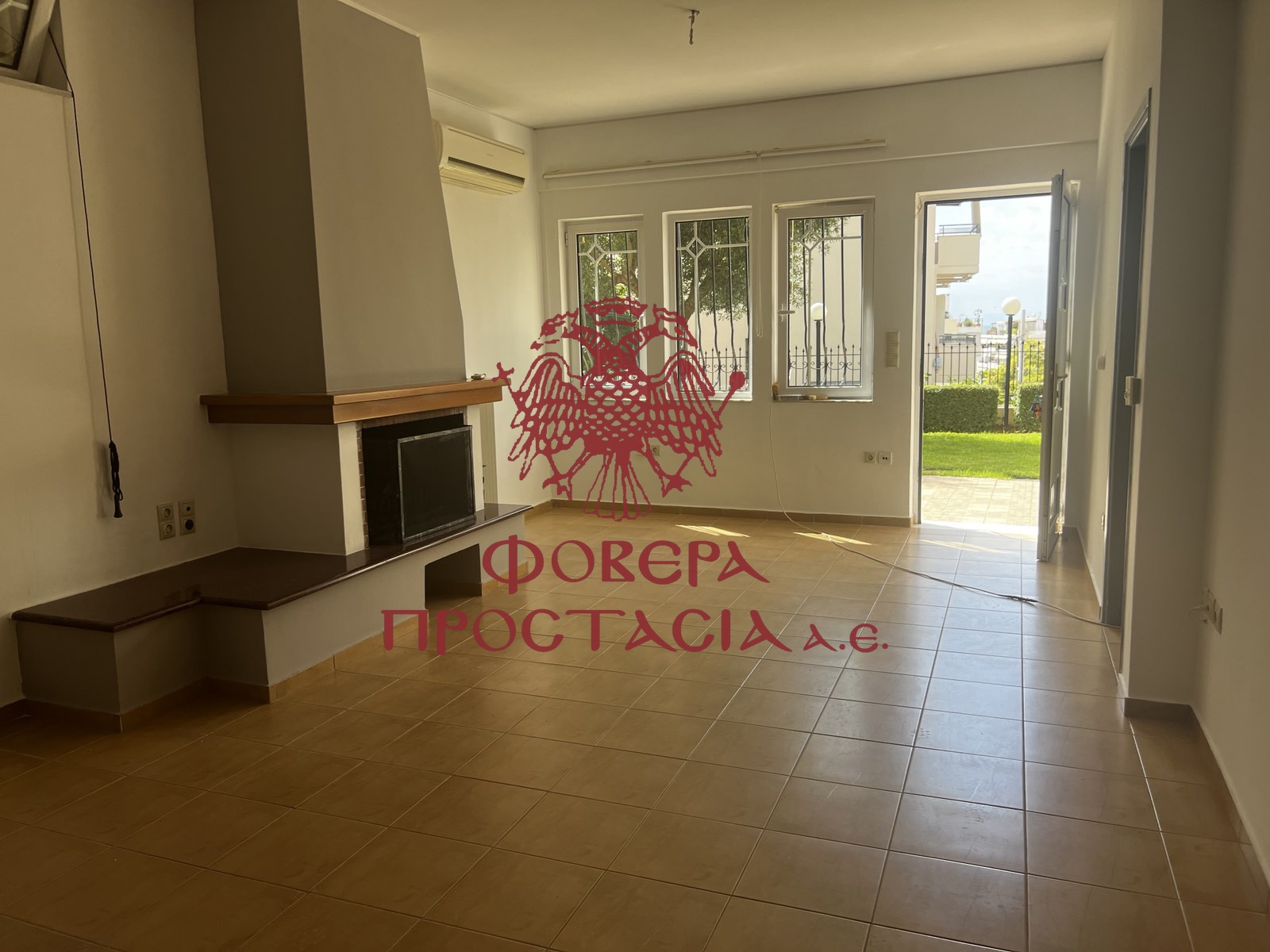 989eae2fe27642c09b323b157de5e53f